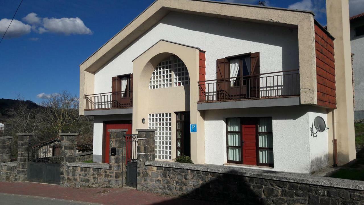 Pension El-La Viscarret-Guerendiain Экстерьер фото